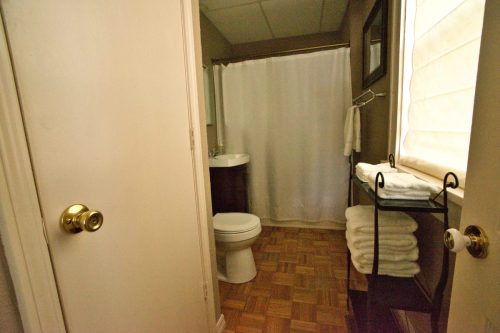 Unit 1 bathroom